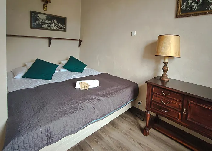 Проживание в семье Stara